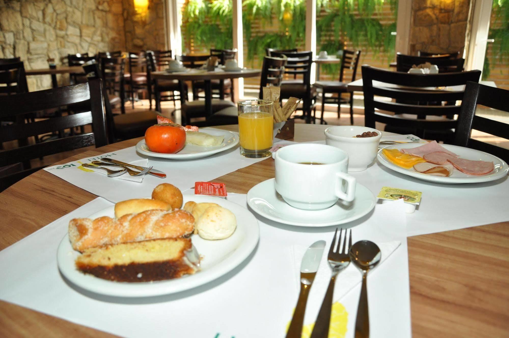 Hotel Ipê Ms